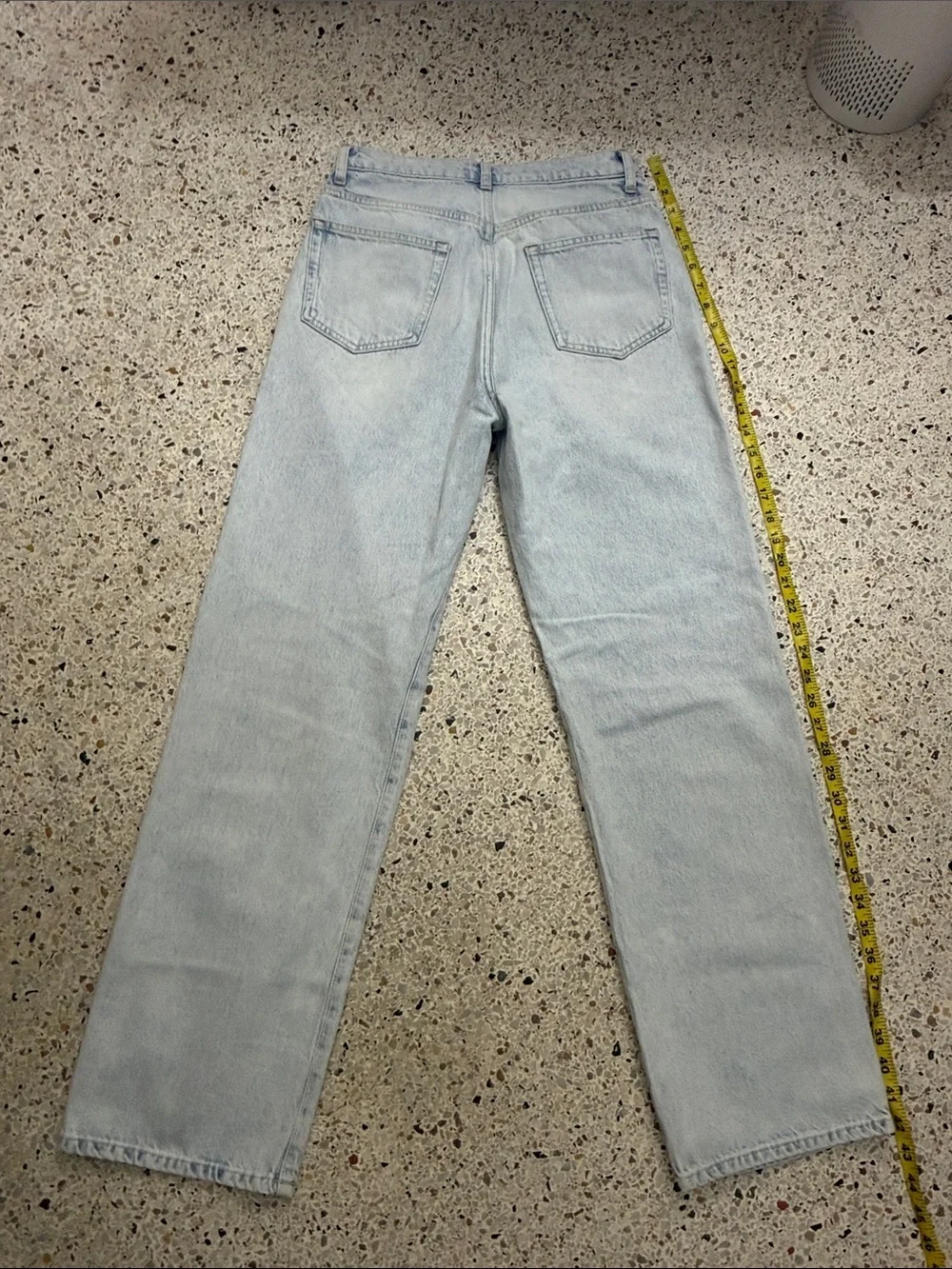 Reformation Val 90’s mid rise straight jeans denim light wash 27 - Picture 4 of 7